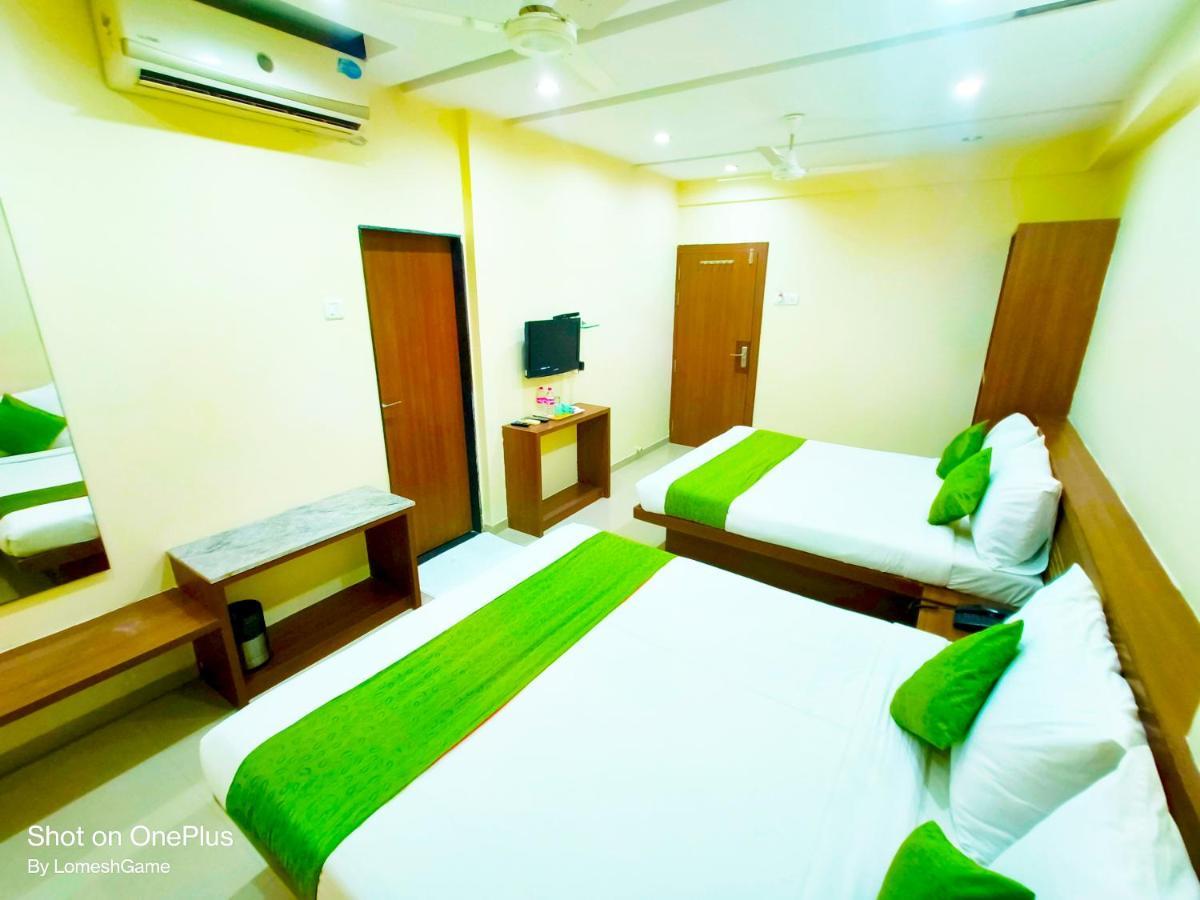 Sai Srushti By Neem Square Hotel Shirdi Exterior photo